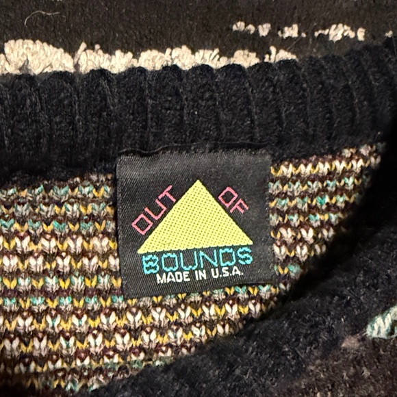 Men's Multicolor Crewneck Sweater - Picture 2 of 4